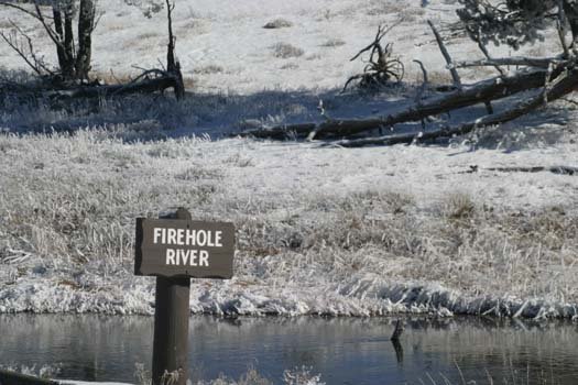 USA WY YellowstoneNP 2004NOV01 FireholeRiver 001